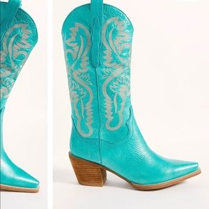 Dagget Western Boots by Jeffrey Campbell - Teal